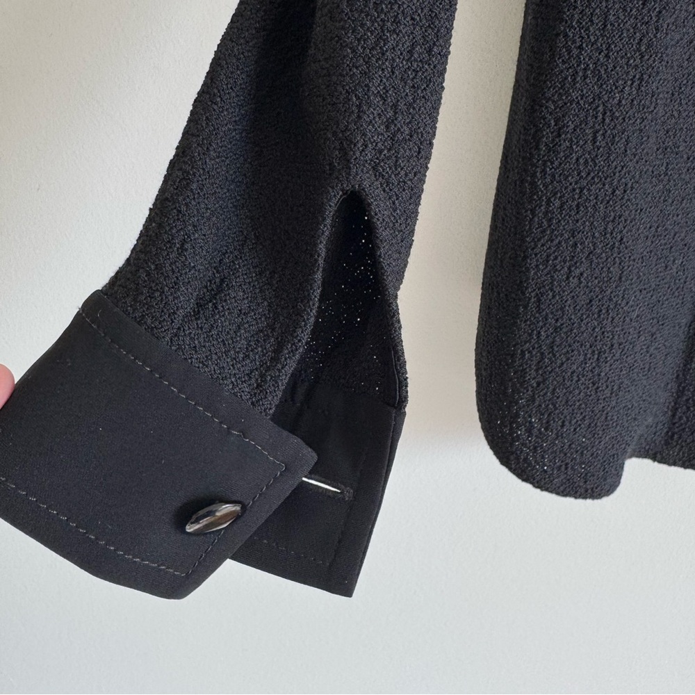 St. John Collection | Black Bouclé Knit Jacket ~ US 4 - Picture 6 of 10